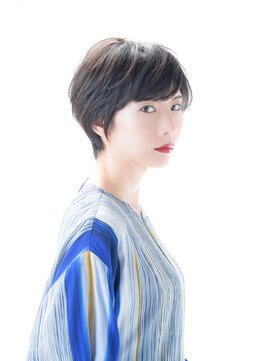 インスティチュート ケラスターゼ by トニータナカステュディオ ハンサムショート　アレンジ自由自分らしさ！