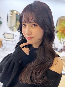 ドットハリス(.Hallis) 大人かわいい/小顔/ミディアムレイヤー/20代30代40代