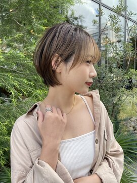 イヴォークトーキョーオーサカ(EVOKE TOKYO osaka) フェイスフレーミング マッシュショート パーソナルカラー診断