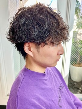 ウェイビーエフティフィフス 横浜西口(WAVEY ft.fifth) 波巻きスパイラルツイストスパイラルパーママッシュメンズヘア