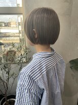 ゼストプラス(ZEST plus)&nbsp;ツヤ感脱白髪染めボブ