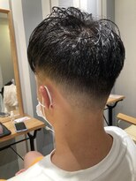 リリーコナー 武蔵小杉(LilyConnor)&nbsp;武蔵小杉/メンズ/ヘッドスパ/眉毛/バーバー/フェード/パーマ