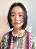 顔周りレイヤーカットくびれヘアミルクティーベージュカラー