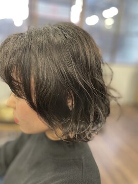 テラ(terra) ボブ×毛先ランダムカール