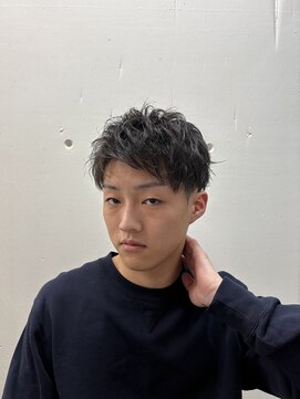 スティミュラス(Stimulus) アップバングショートメンズショート眉毛カット滝沢大貴