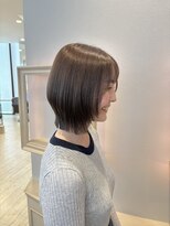 ラッド(Rad)&nbsp;レイヤーボブ×オリーブベージュ