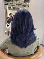 チルバイパル(CHIRU by PARU)&nbsp;ブルーブラックカラー×ブリーチ