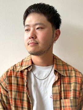 メンズサロンオー 宮崎(Men's salon O.) ベリーショート ツーブロック ショートモヒカン 刈り上げ 黒髪