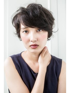 ディフィーノ 青山(DIFINO) シースルーバング×ランダムカールで作るナイスベリーショート!