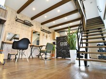 ログヘアアトリエ (log hair atelier)