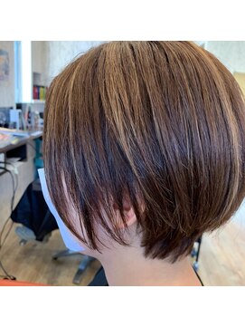 ラ ブレス ヘアーサロン シースルーショート