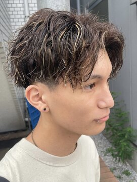 クオル 立川(QOL) センターパートツイストスパイラルパーマニュアンスパーマ