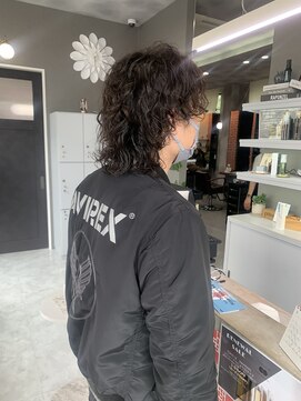 レド(LeDo) ウルフ × パーマ