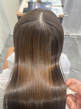 ラベスト バイ セロ 池袋メトロポリタン前(LOVEST by CERO) 縮毛矯正／髪質改善/髪質改善トリートメント