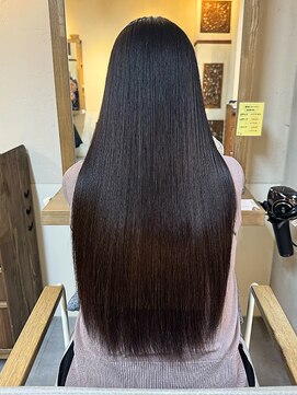 ヘアリゾート粋 ウナム 新宿東口店(enam) ストレート/ロング/髪質改善