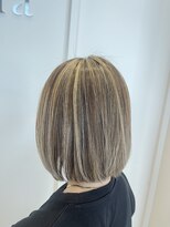 ジーナ 流山おおたかの森(Zina)&nbsp;ハイライト×フォギーベージュ【Zina　大越香苗】