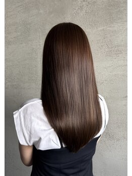 ルーム(Loomm)の写真/日々研究、開発を重ね、「現在の毛髪科学でダメージを最小限に抑えた」特別な技術をご提供！【長浜】