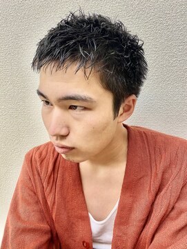 大人スパイキーショートニュアンスパーマ豊田市駅徒歩10分