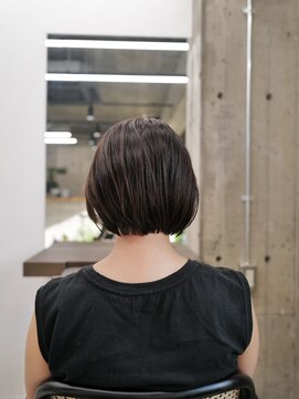 ダカー(dakah) 軽いけど動くボブ