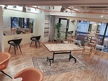 TRUCK【トラック】