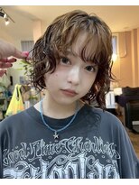 スイ チトセ(suiii chitose)&nbsp;くしゃっとボブ×ナチュラルパーマ【千歳美容室】