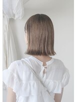 ホワイトルーム(White Room) 【モチベーションUP】ハイトーンベージュカラー♪