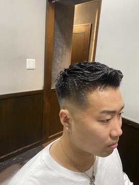 ヒロギンザ 横浜店(HIRO GINZA) スキンフェード濡れパンスタイル