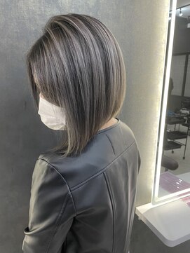 デザインサロンリア(design salon Lia) ホワイティバレイヤージュ