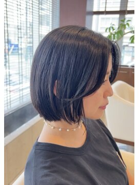 パカ(paka) ツヤ髪/タッセルボブ/ミニボブ/切りっぱなしボブ