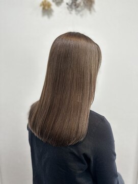 ジウ 上通り(JIU) 20代30代小顔ゆるふわミディグレージュ