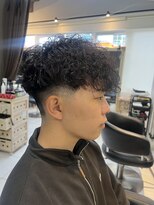 アイズ 海老名(AIZU)&nbsp;スペインカール　波巻きパーマ　メンズパーマ