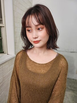 ガーランド (Garland) 小顔カット/前髪カット/ミディアムヘア/ブリーチなし