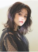 ふんわりパーマをウェットヘアに。レイヤーヘアにオススメ。