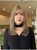 ホワイトベージュ