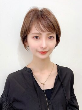 メール(Mer...) 前下がりショート