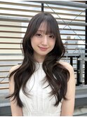 上品さに抜け感をプラス ニュアンスで作る韓国風ロングレイヤー