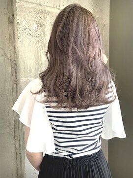 ガルボ ヘアー(garbo hair) garbohair営業中style♪ケアブリーチ１回ミルクティーグレージュ