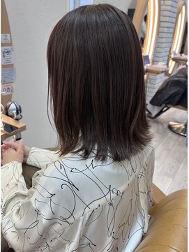 アドラーブル けやき通り店(adorable) ミディアム切りっぱなし【ハイライト】30代40代50代