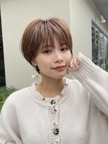 イヴォークトーキョーオーサカ(EVOKE TOKYO osaka)&nbsp;丸み 可愛い 抜け感 ショート パーソナルカラー