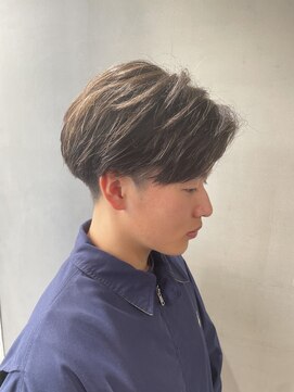 シェノン オム 梅田(CHAINON HOMME) MEN'S HAIR/束感ショート/ハイライト/ツーブロックマッシュ