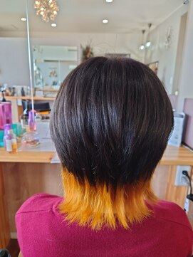 アグー(Aguu) ウルフとインナーカラー