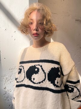 ユヌ(UNU) 柔らかい質感の外国人風パーマ♪