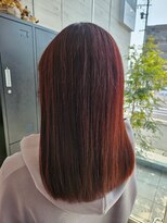 ウールバイレガーレ(uul by Legare/a)&nbsp;グレージュ切りっぱなしボブ前髪ありミニボブミルクティベージュ