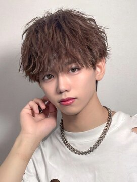 ナチュラル 渋谷(NATURAL) フェザーパーマ/スパイキーショート/サーフカール[メンズ/渋谷]