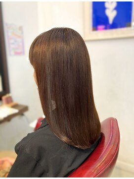 イングレス(INGRESS) ほんのりカラーの上品ストレートロング