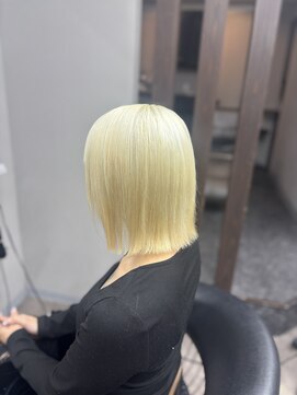 エミーバイモアムー(Emmie byMoremuu) 【あいり】ブロンド