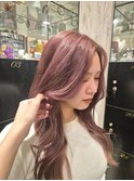 ラベンダーピンク×レイヤースタイル