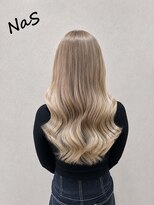 ナズ 渋沢(NaS)&nbsp;顔タイプ診断×似合わせミルクティーベージュロング