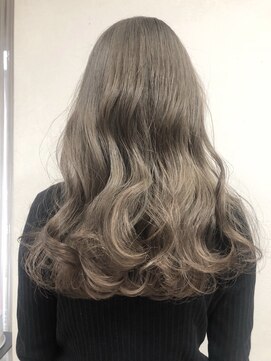 ヘアー ステージ ギヴ HAIR STAGE Give 弁天町店 creamy beige