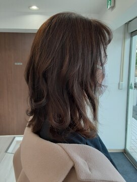 アリー(Ari-) 韓国巻きローライト